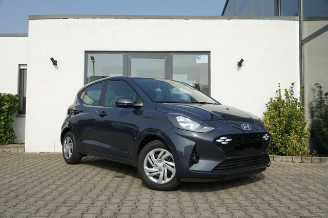 Hyundai i10 Klima/Navi/Kamera/PDC/abn.Anhängevorrichtung