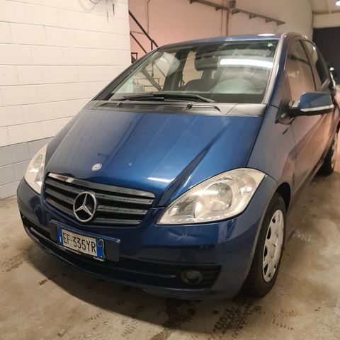 Mercedes-Benz Mercedes-benz A 160 A 160 BlueEFFICIENCY