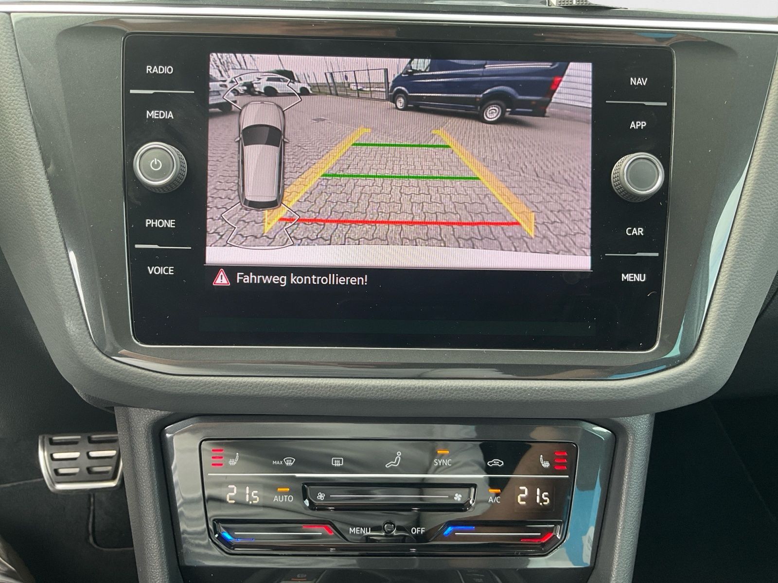 Volkswagen Tiguan - Bild 18