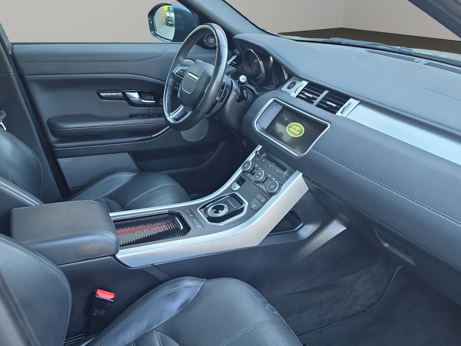 Fahrzeugabbildung Land Rover Range Rover Evoque HSE Dynamic