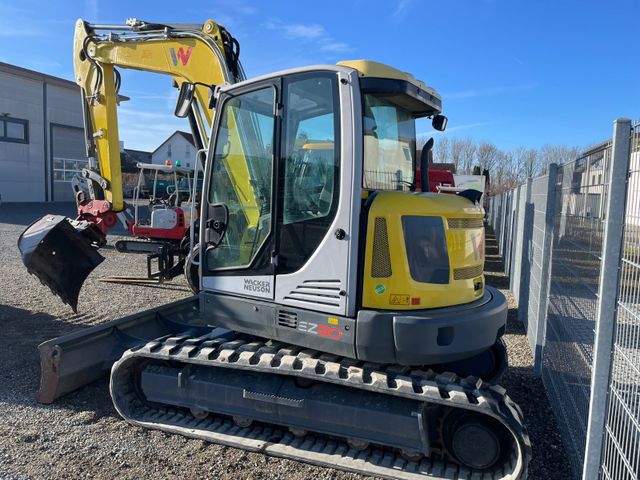 Wacker Neuson EZ 80. Powertilt 1280 bts