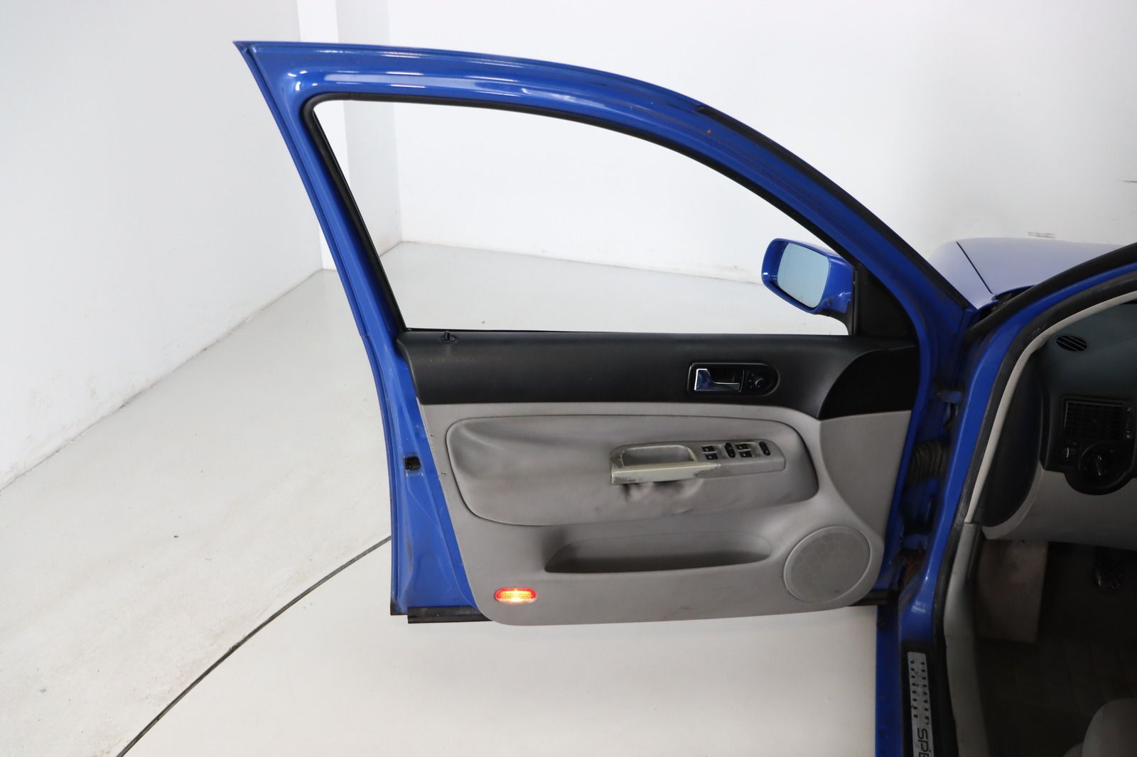 Fahrzeugabbildung Volkswagen Golf 1.9TDI Special * Klima *  SHZ