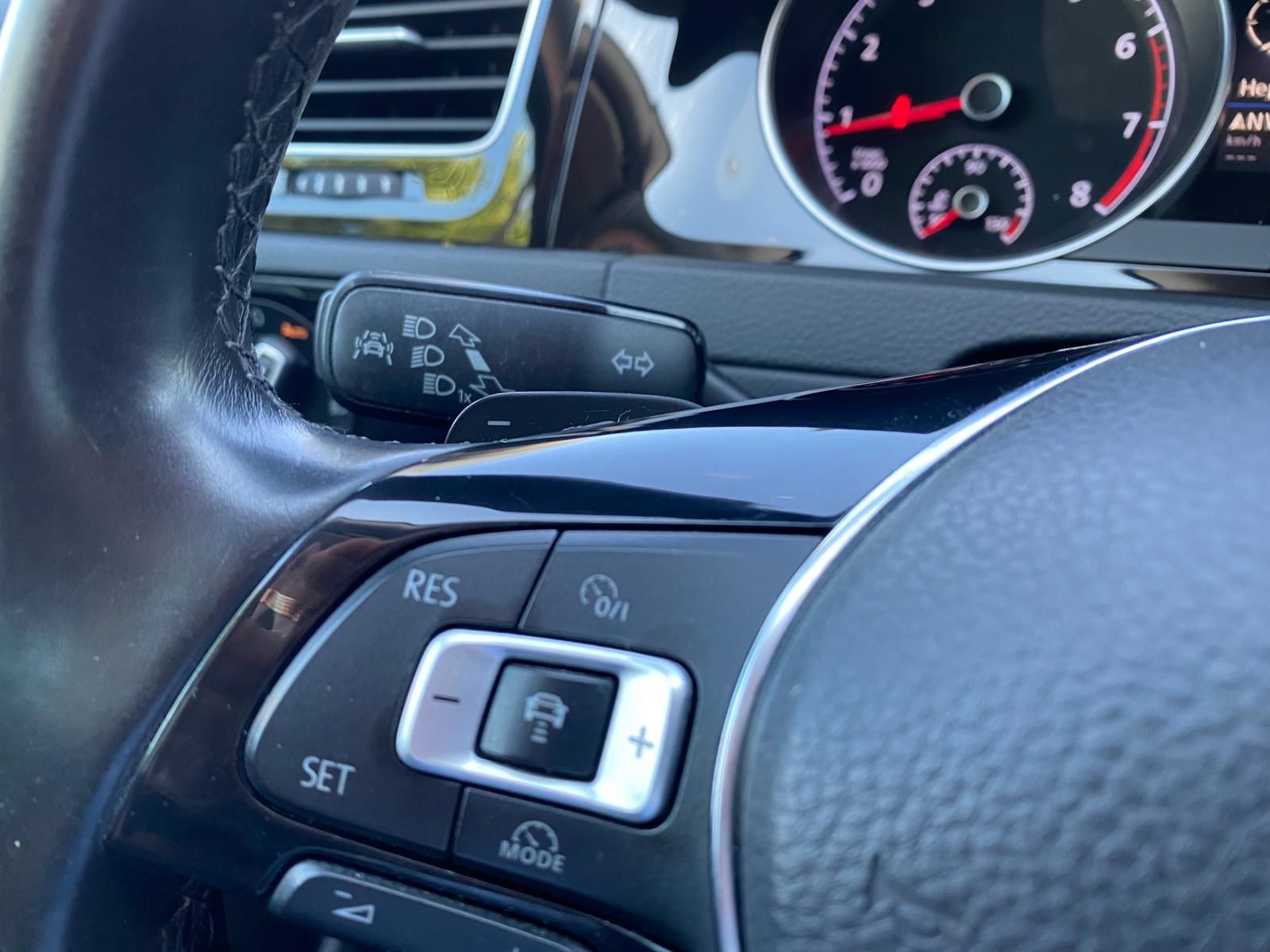 Fahrzeugabbildung Volkswagen Golf VII 1.4 TSI BMT Allstar R-Line EU6