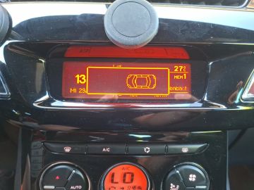 Citroën DS3 SoChic 1.2 VTi 82 °SHZ°PDC°Tempomat°Allwette