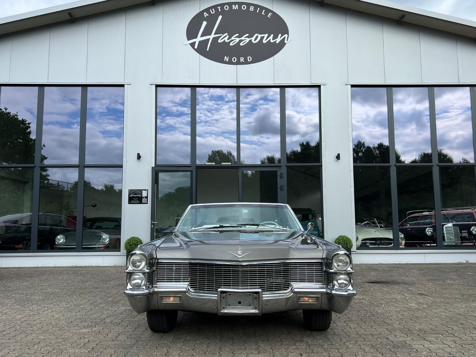 Cadillac Deville Convertible/Cabriolet/klasse Farbkombi.