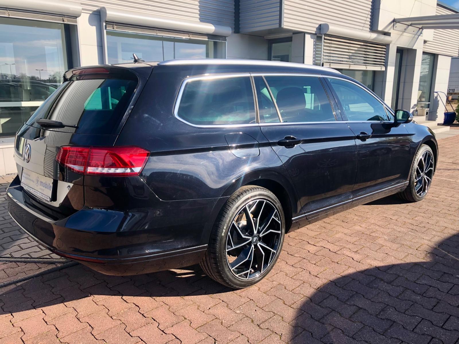 Volkswagen Passat Variant Comfortline/Sitzhz/ACC/Navi/LED