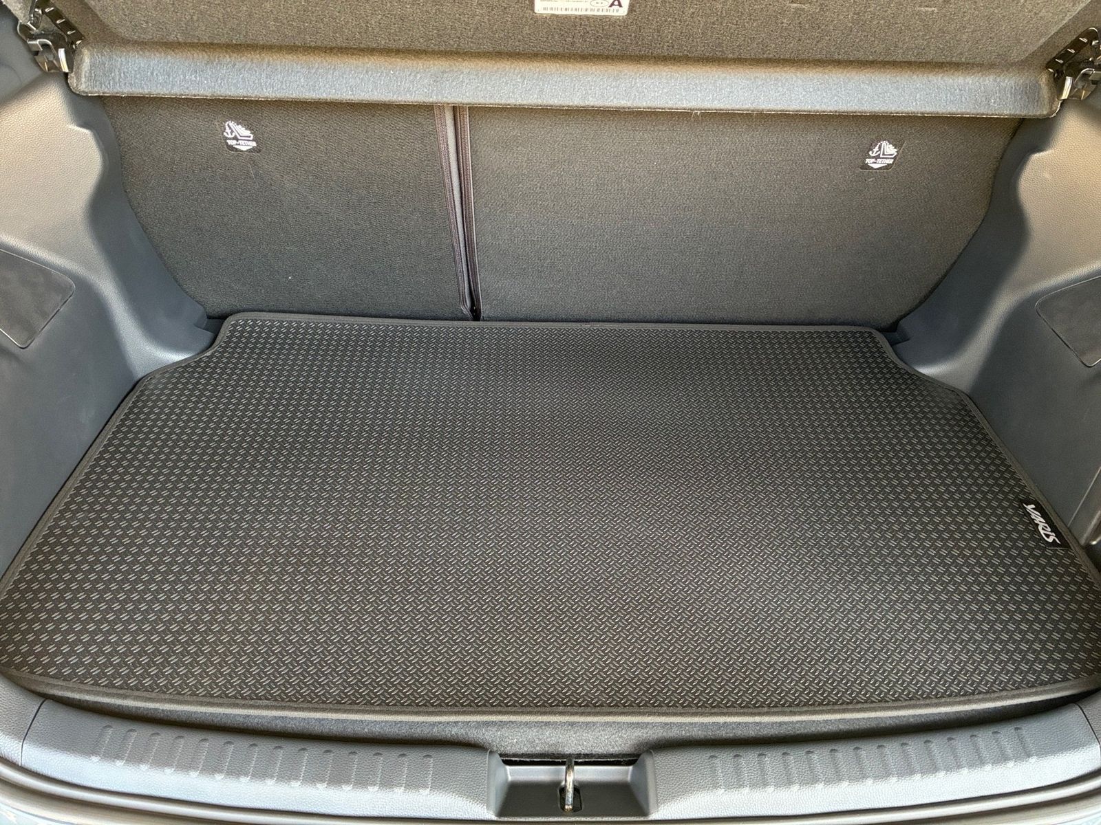 Fahrzeugabbildung Toyota Yaris 1.5 Hybrid Teamplayer Kamera,LED,ACC,PDC