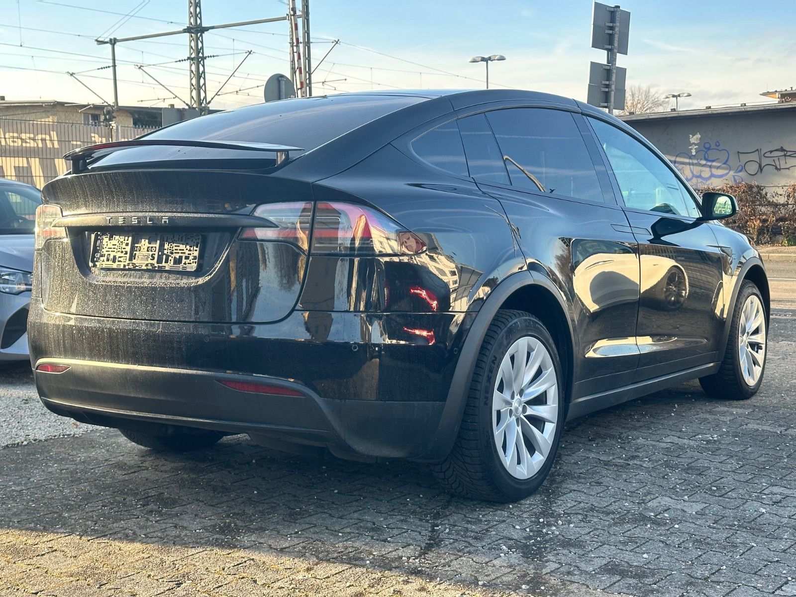 Fahrzeugabbildung Tesla MODEL X 90D PERFORMANCE+7SITZER+AHK