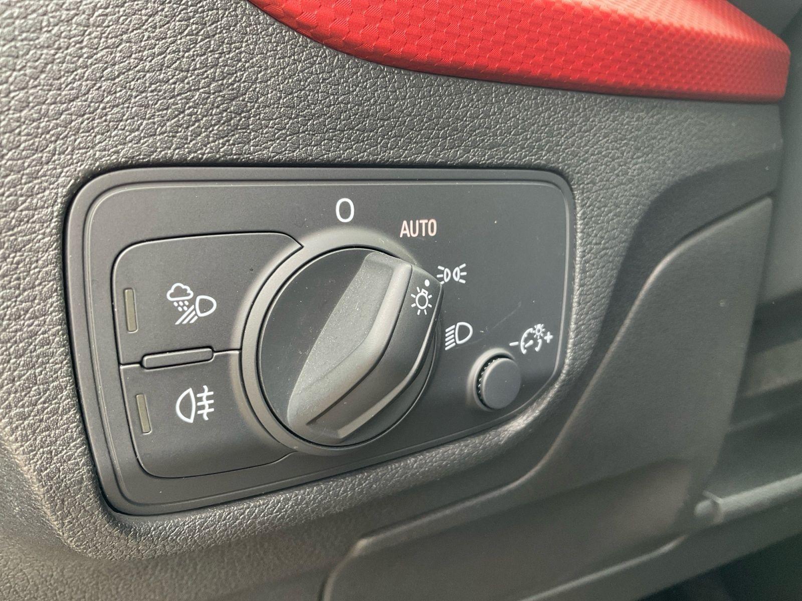 Audi Q2 sport 2.0 TFSI quattro ACC LED KEYLESS NAVI