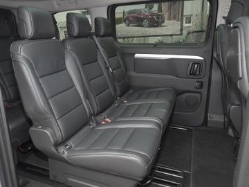 Citroën Spacetourer Shine 8-SitzerLederel. Schiebetüre