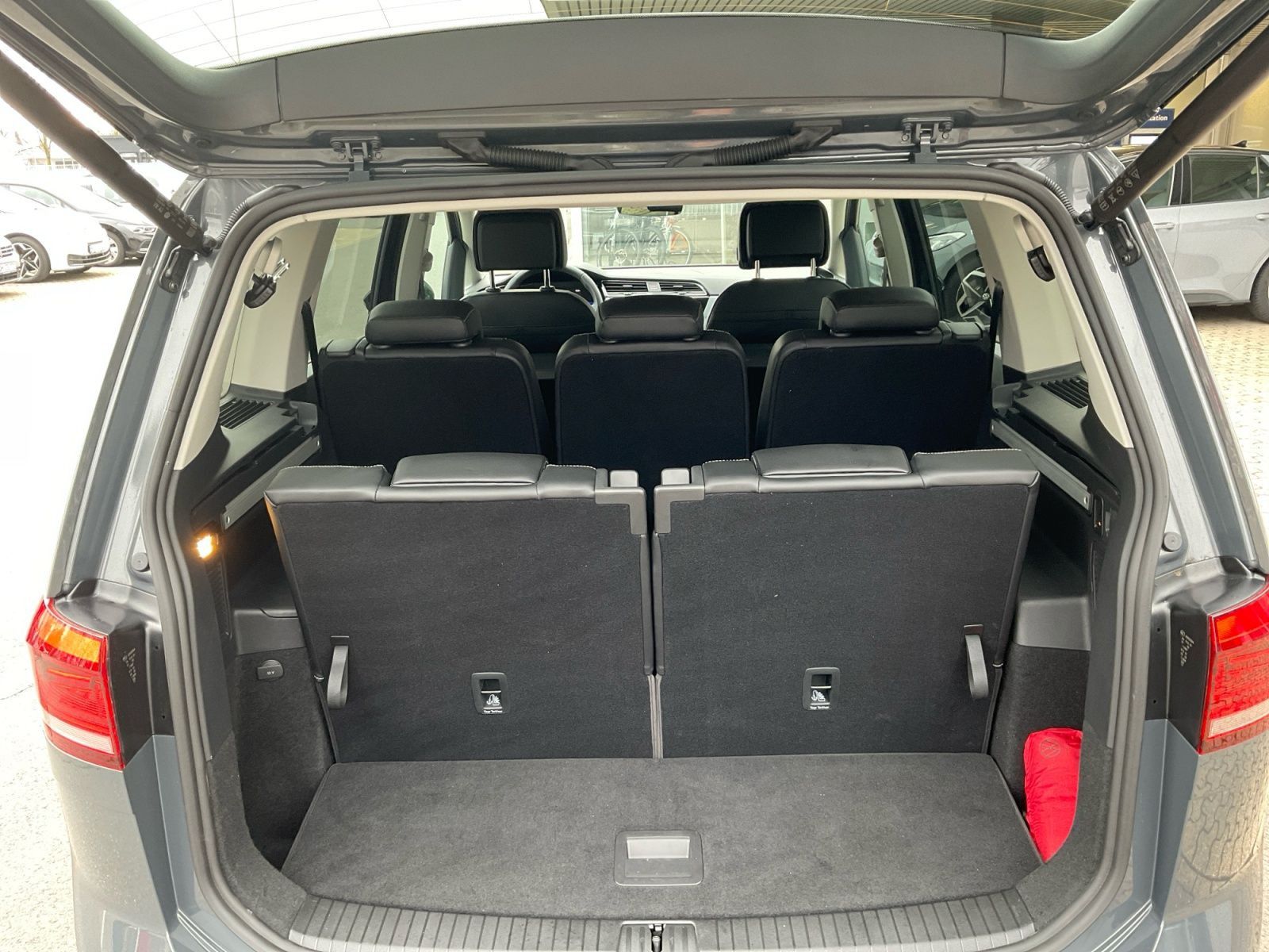 Volkswagen Touran - Bild 26