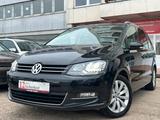 Volkswagen Sharan Highline 2.0 TDI DSG *1.HAND*7SITZ*LEDER* - mit Diesel-Antrieb: Schiebedach, Van
