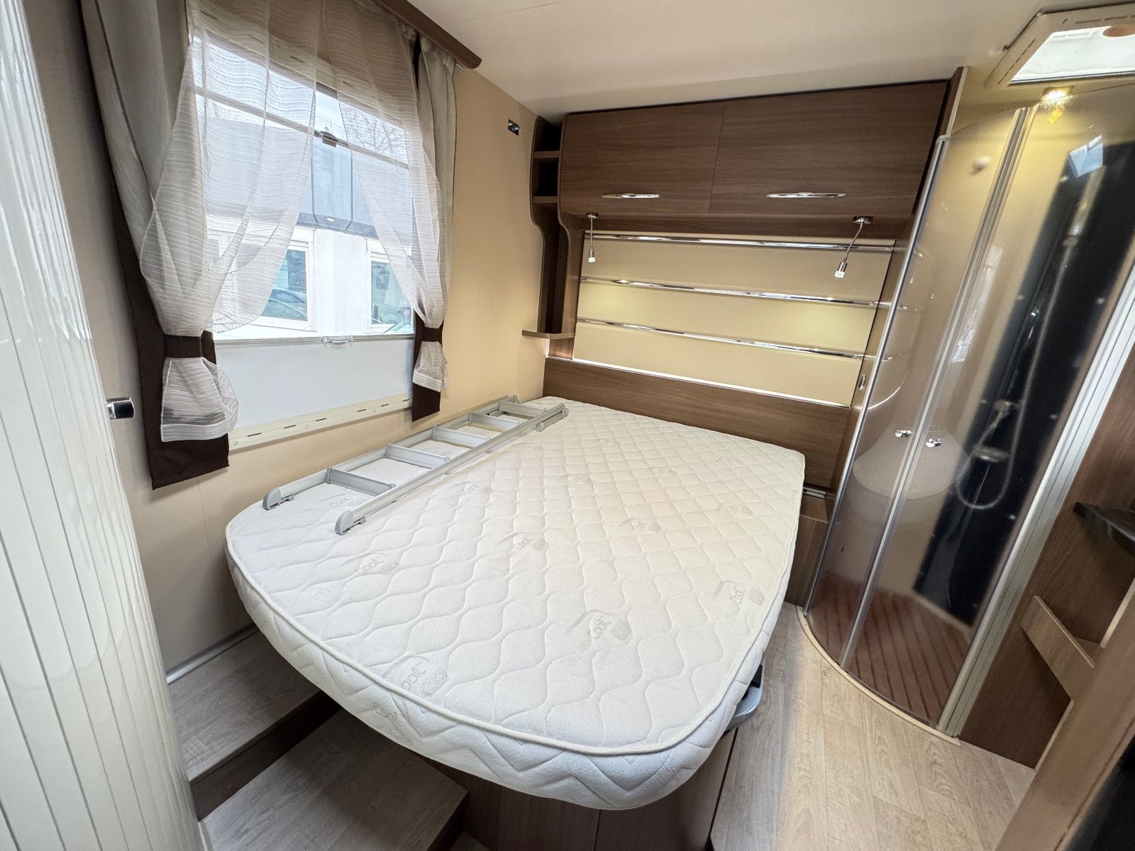 Fahrzeugabbildung Chausson WELCOME 618 FIAT SAT TV HUBBETT BACKOFEN 1.HAND