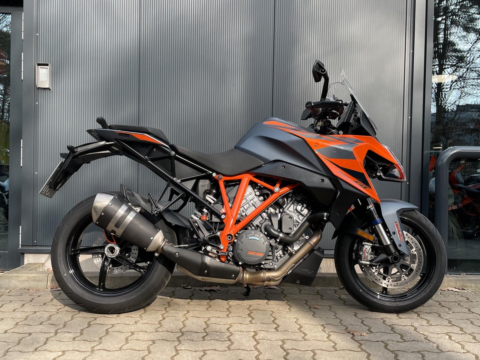 KTM 1290 Super Duke GT Vorführer inkl. Extras