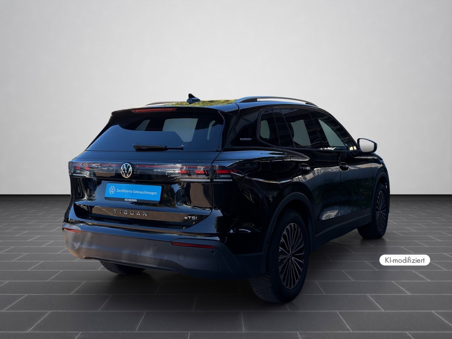 Volkswagen Tiguan ENERGY 1.5 eTSI DSG IQ.LIGHT NAVI AHK ARE foto 4