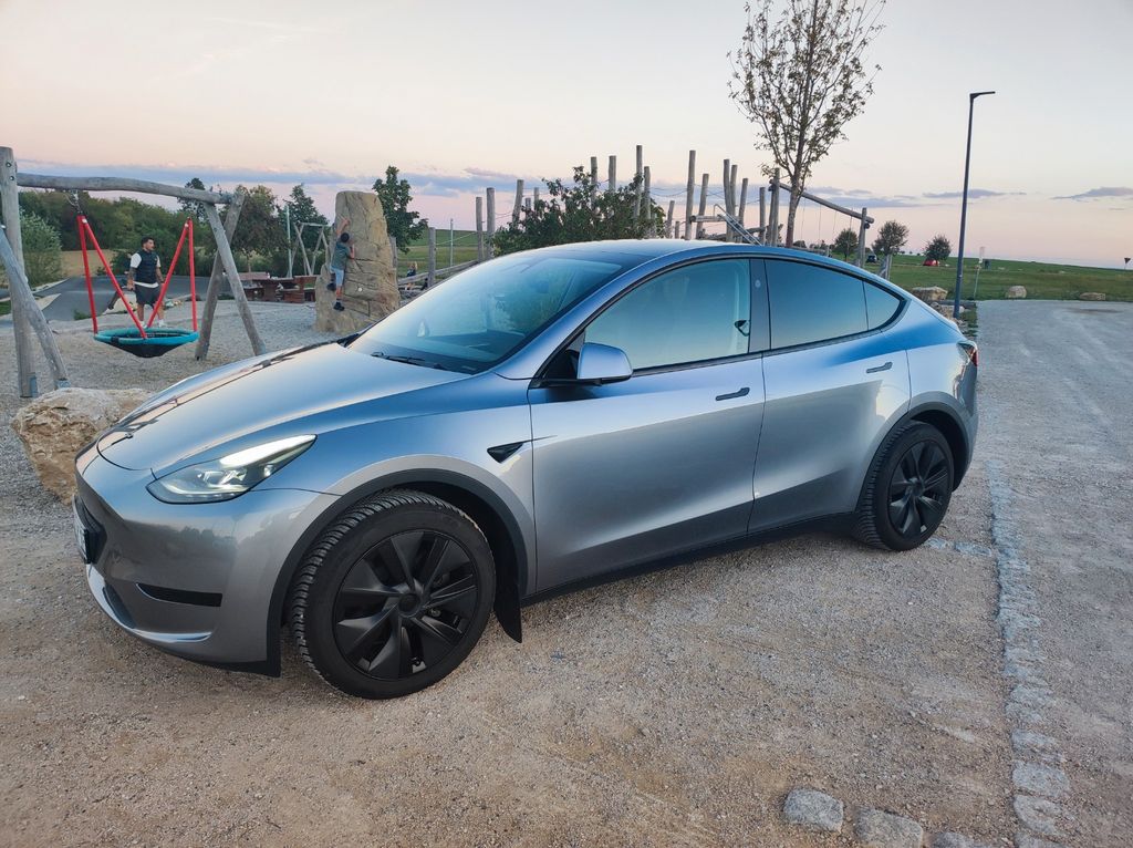 Image of Tesla Model Y