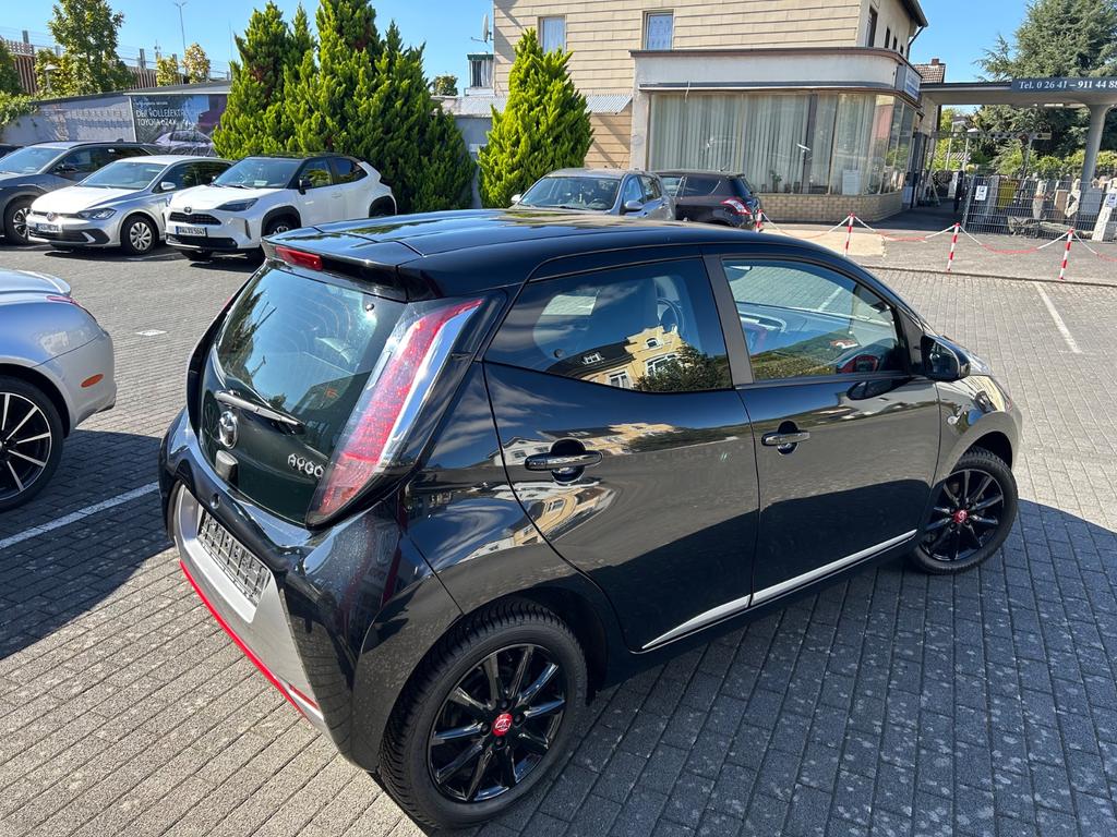 Toyota Aygo (X)