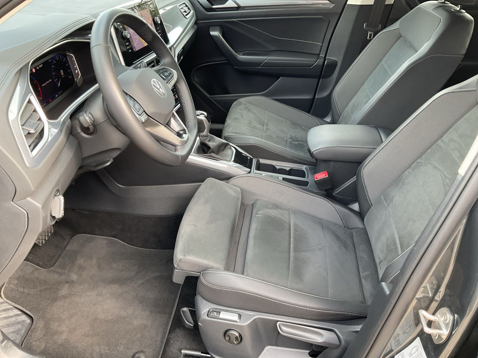 Volkswagen T-Roc - Bild 9