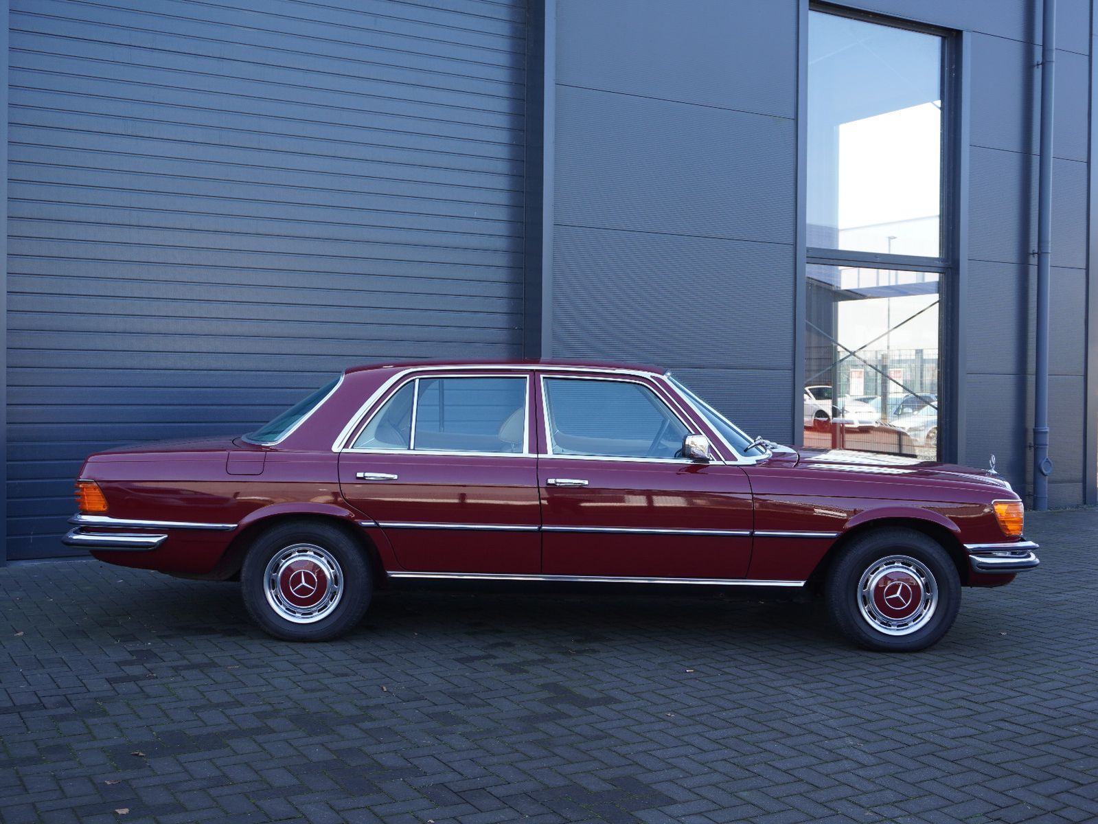 Fahrzeugabbildung Mercedes-Benz 280 SE W 116 *50 TKM*