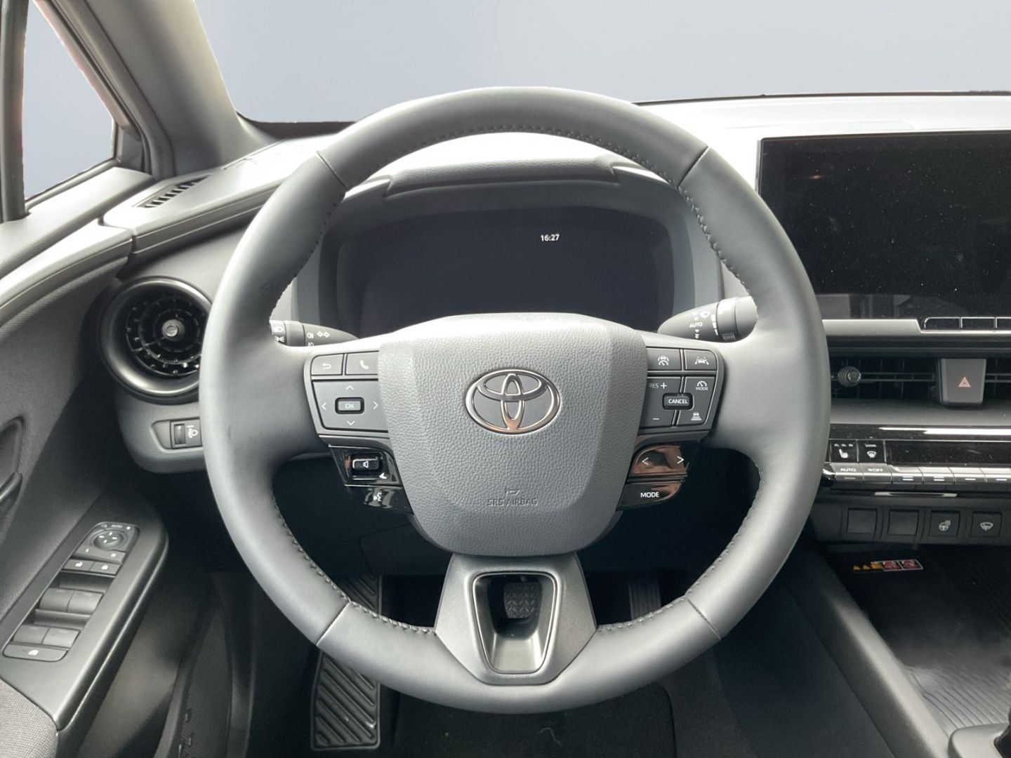 Toyota C-HR - Bild 12