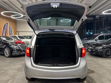 MYAUTOCENTER – Gebraucht- und Jahreswagen mit Werkstattservice in Pfaffenhofen Opel Meriva B Design Edition *Klima*SHZ*PDC*Radio*BT*