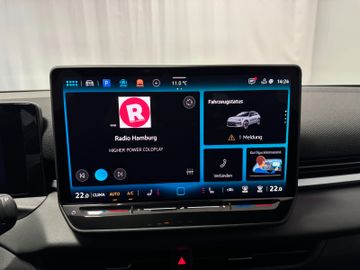 Volkswagen T-Roc 1.5 neues Modell R-Line AHK*elek Kofferr.