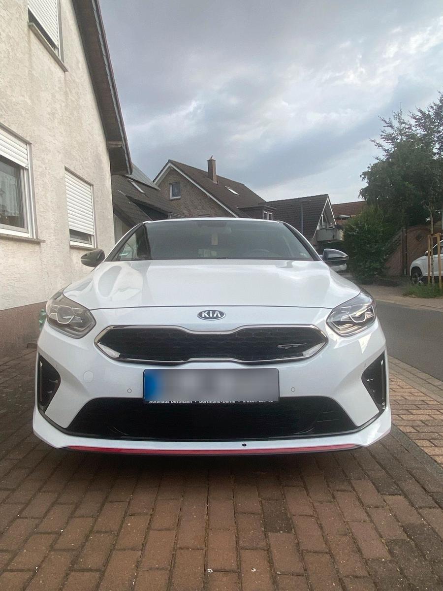 Kia Andere