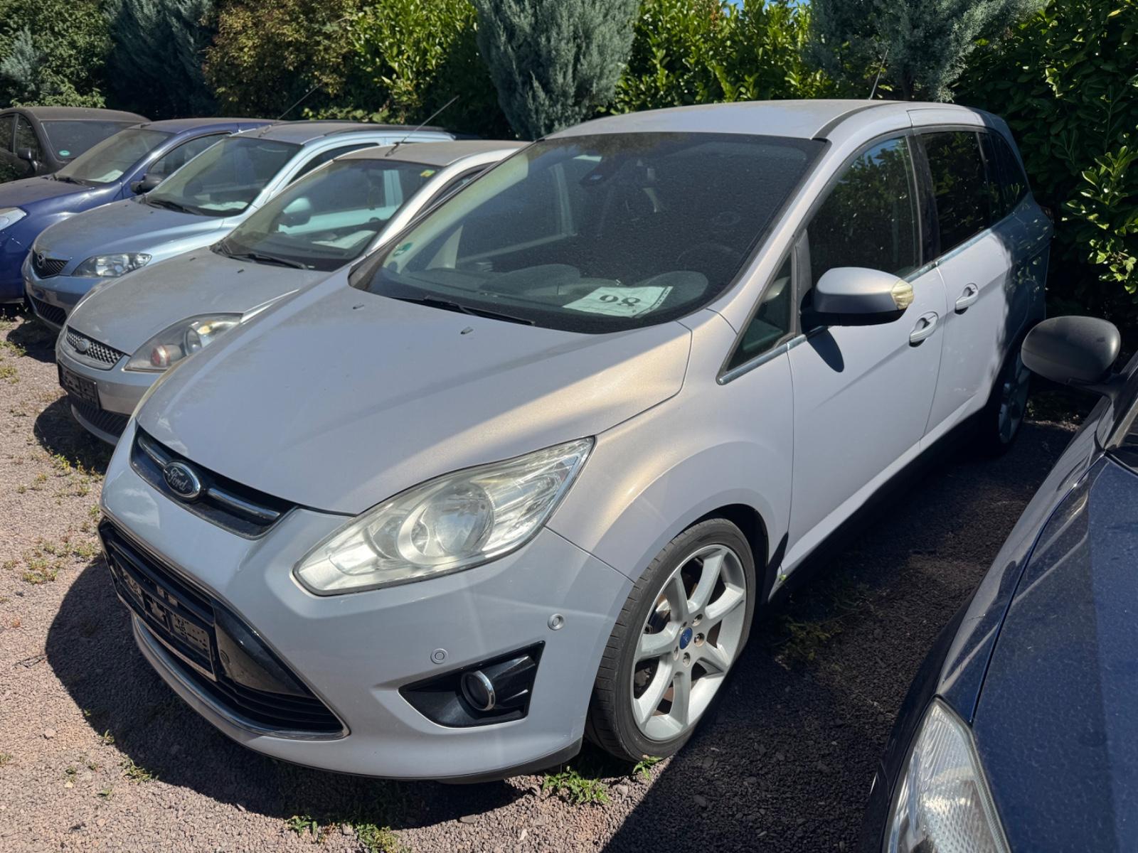 Ford Grand C-MAX Titanium "7.Sitze"Verkauf nur Export