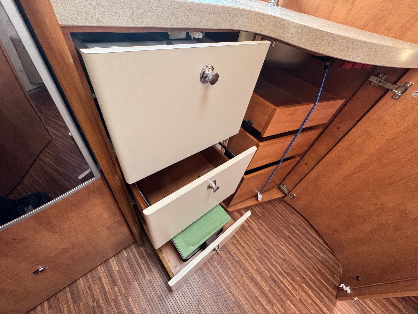 Fahrzeugabbildung Carthago TOURER C1 T 145 H FIAT DUCATO MAXI SOLAR TV SAT