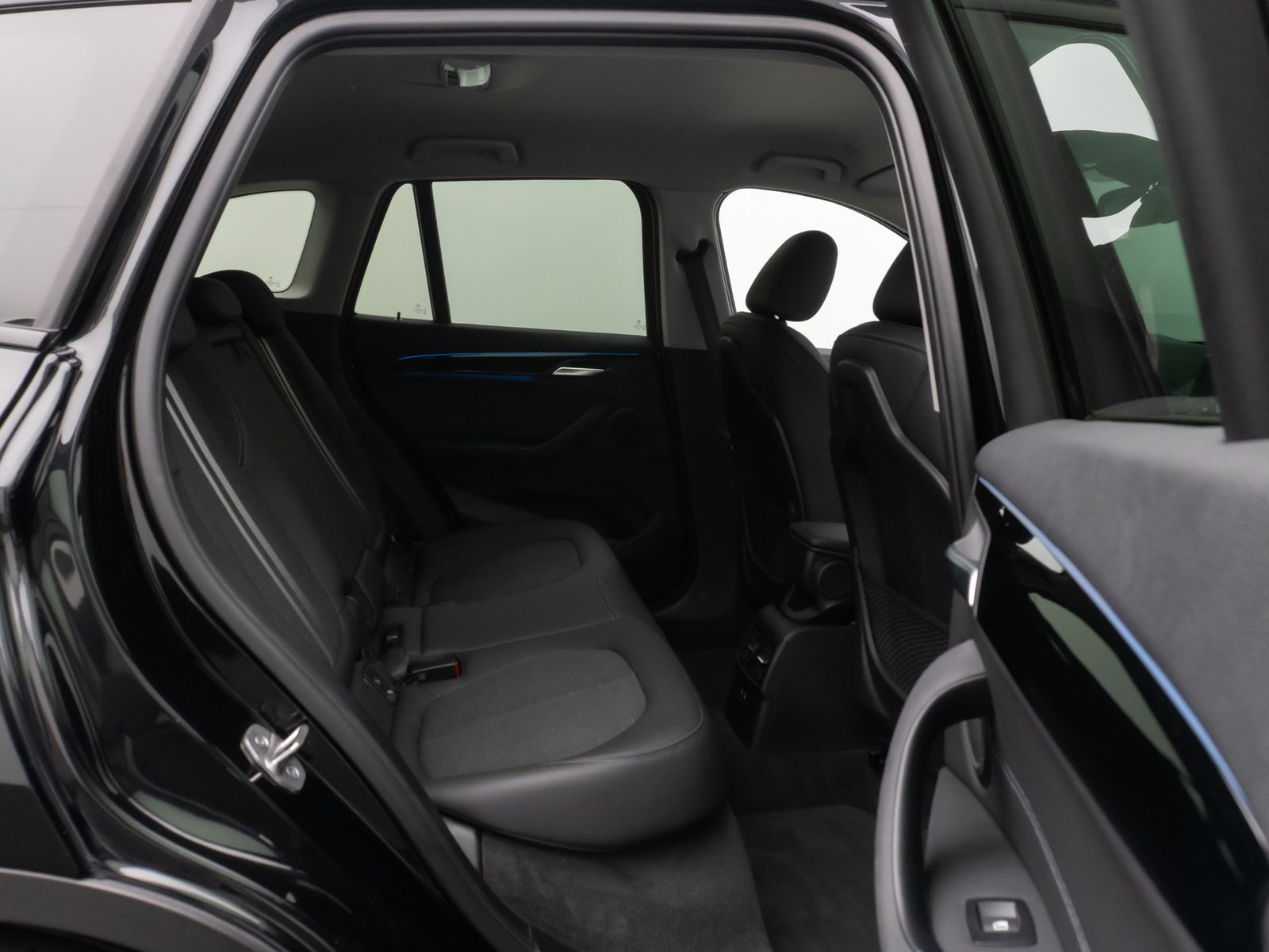 Fahrzeugabbildung BMW X1 xD25e Sport Line Kamera DAB HiFi LED 18Zoll