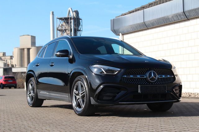 Mercedes-Benz GLA 200 AMG|360|Pano|Keyless| Advanced Plus