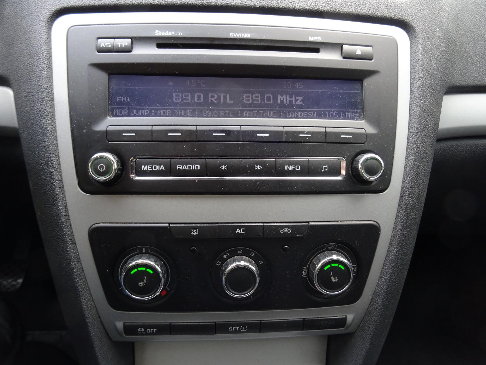 Skoda Octavia 2012 — photo 17