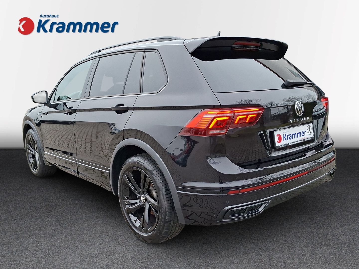 Tiguan 2.0 TDI DSG R-Line *AHK*STHZ*MATRIX*