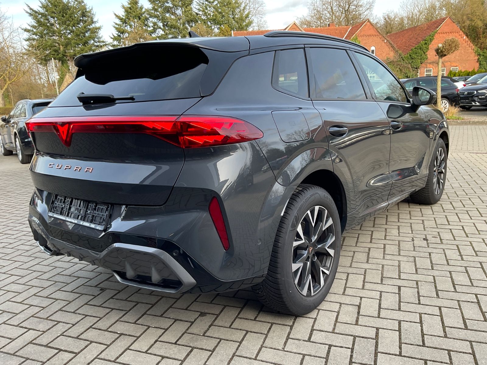 Fahrzeugabbildung CUPRA Terramar 1.5 eTSI DSG,LED,ACC,Kamera,Headup,Navi