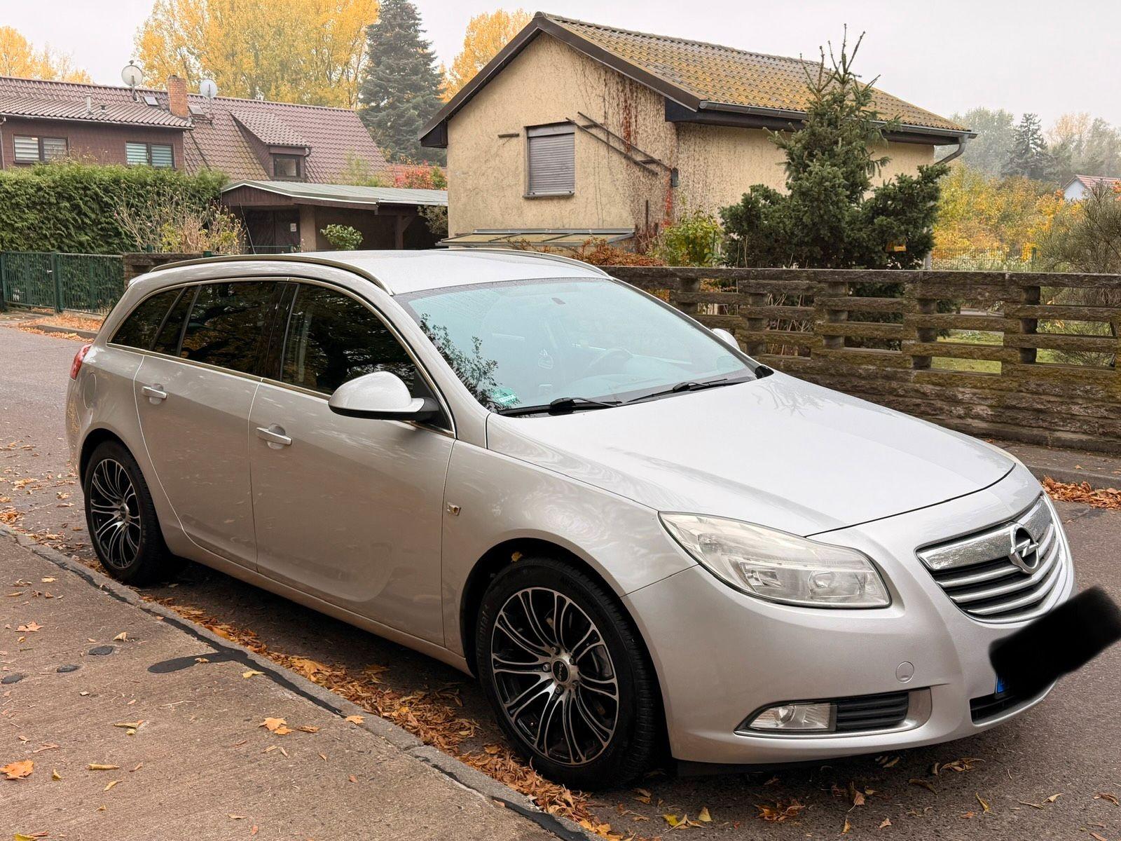 Opel Insignia, 2009