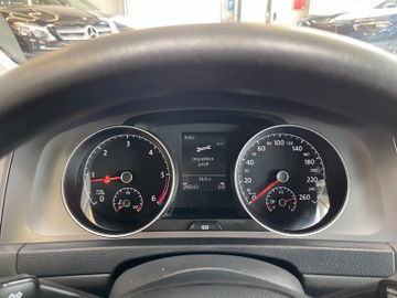 Volkswagen Golf VII Variant Trendline BlueTDI
