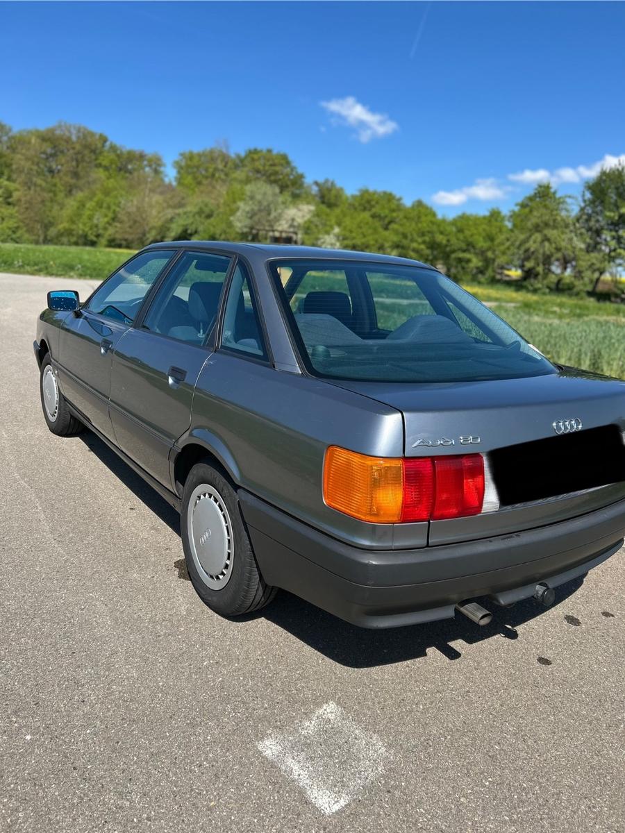 Audi 80