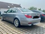 BMW E 60 530 I - BMW 530 aus 2004: 530i
