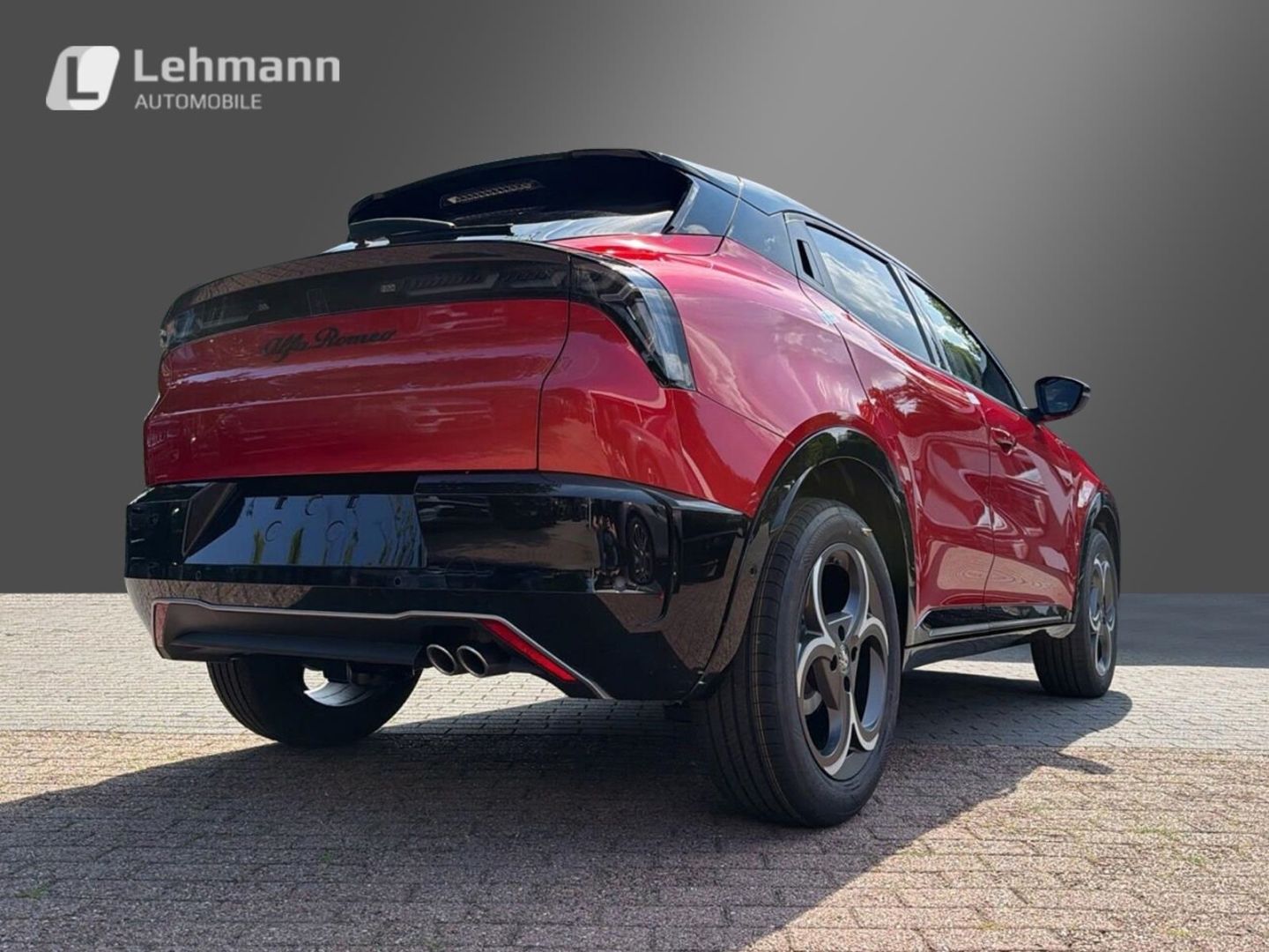 Fahrzeugabbildung Alfa Romeo Junior Ibrida Sport Speciale 1,2 VGT 107kW MY26