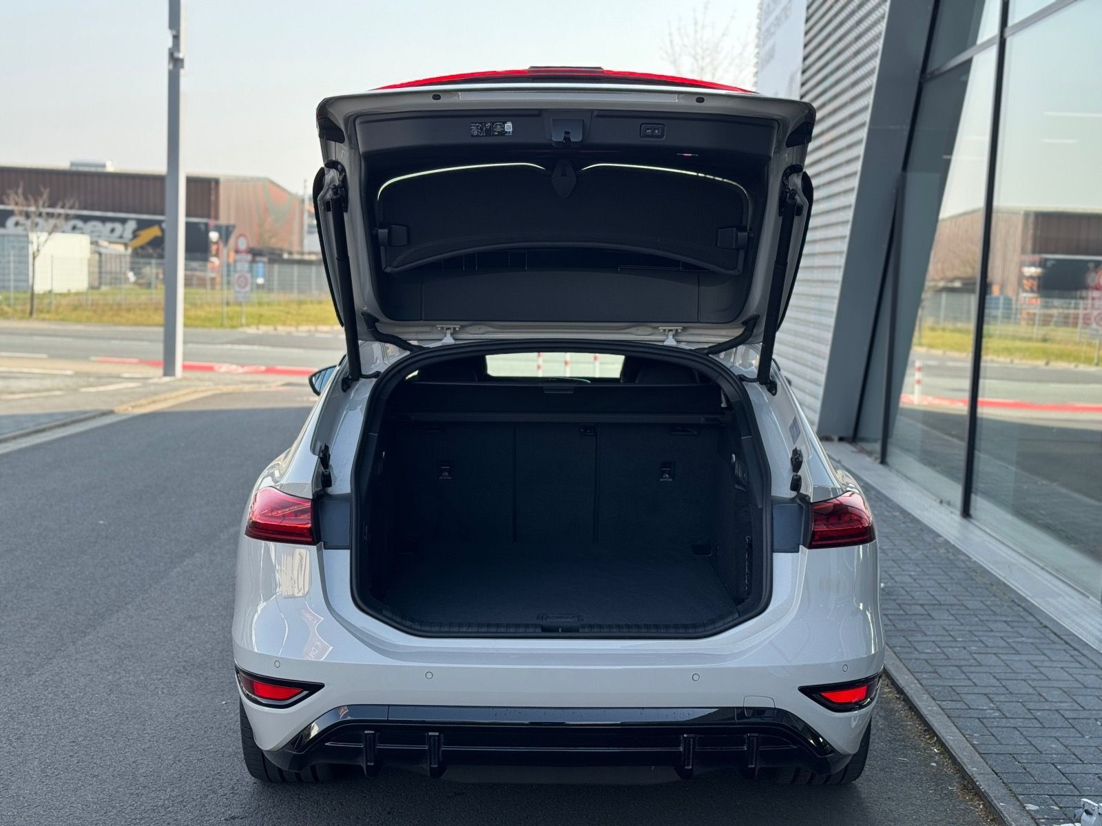 Audi A6 e-tron - Bild 6