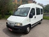 Citroën Jumper Kombi  2.2 HDi 9 SITZER - Citroën Jumper mit Diesel-Antrieb: Kleinbus, 9 Sitzer