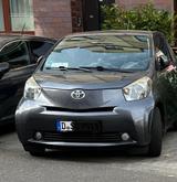 Toyota IQ + 1,33-l-Dual-VVT-i Multidrive + - Toyota IQ: 1.3