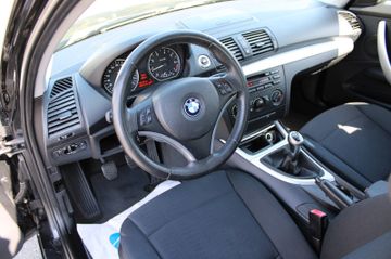 BMW 118 - 12