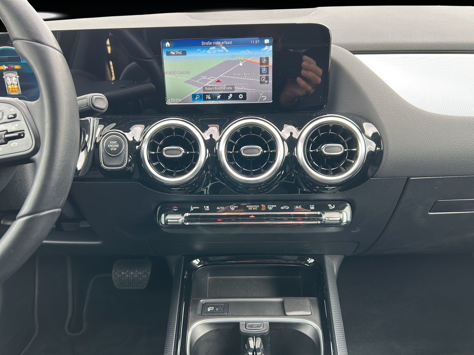 Fahrzeugabbildung Mercedes-Benz B 250 e Style LED Business AHK AdvancedMBUX