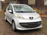 Peugeot 107 Filou - gebrauchte Peugeot 107 aus dem Jahr 2008
