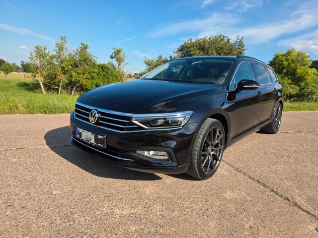VW Passat 2.0 TDI SCR DSG Comfortl. Varia...