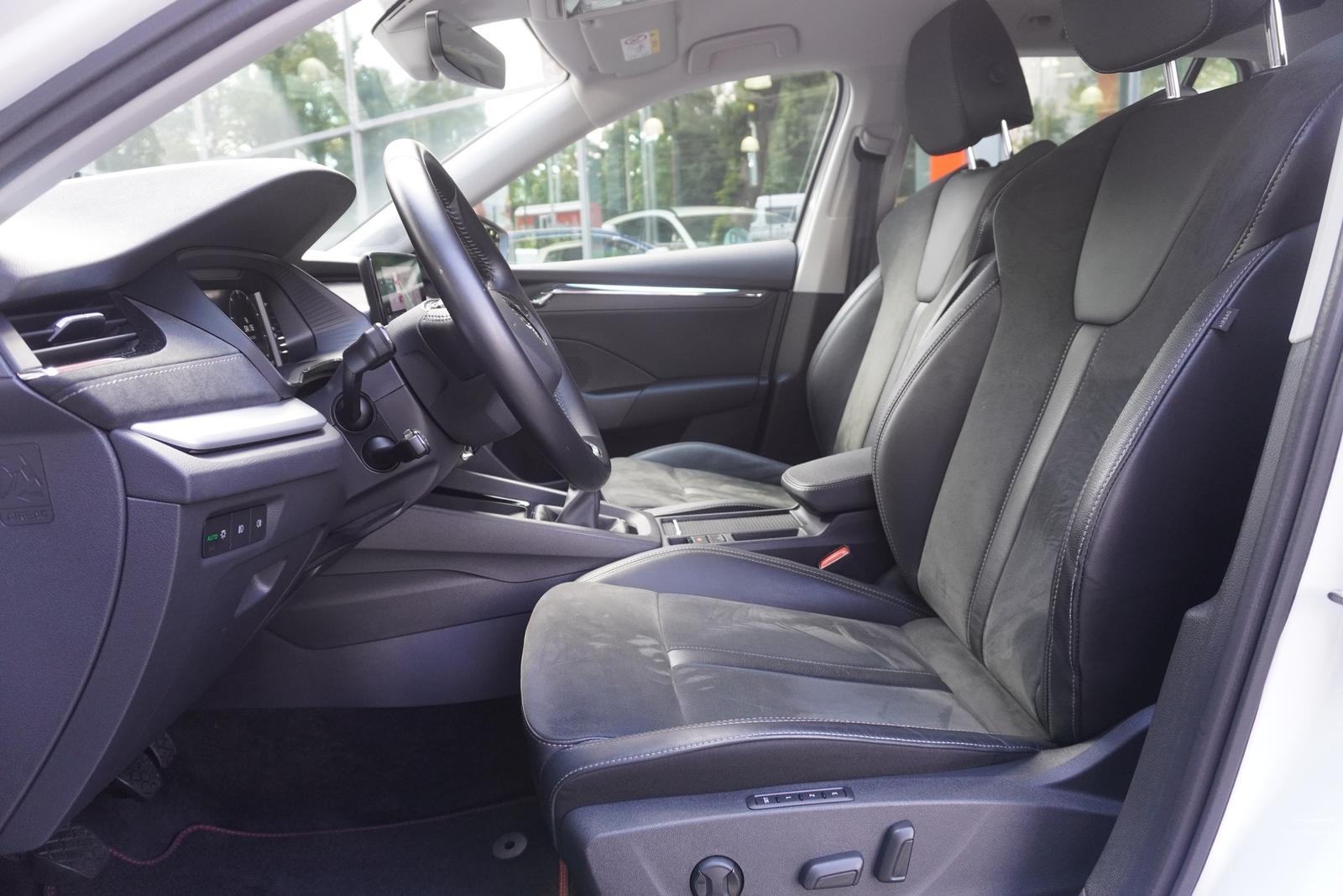 Skoda Octavia Combi 1.5 TSI First Edition ACC Kamera