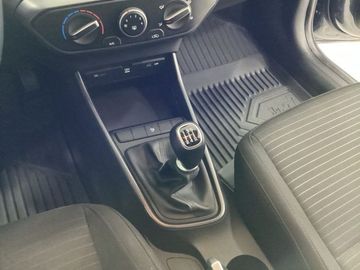 Hyundai i20 - 8