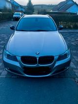 BMW E91 325d LCI - BMW 325: 325d E91