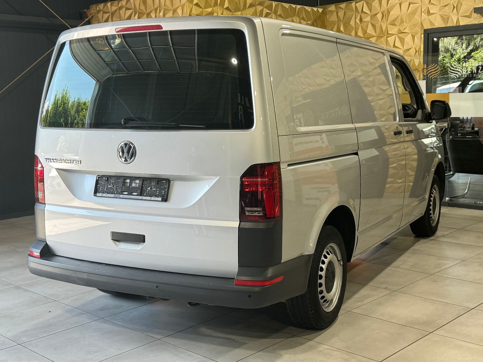 Fahrzeugabbildung Volkswagen Volkswagen T6 Transporter/ACC/APPLE/NAVI/PDC/LED